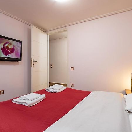 Filippos Acharnes Apartment Екстериор снимка