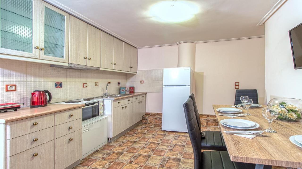Filippos Acharnes Apartment Екстериор снимка