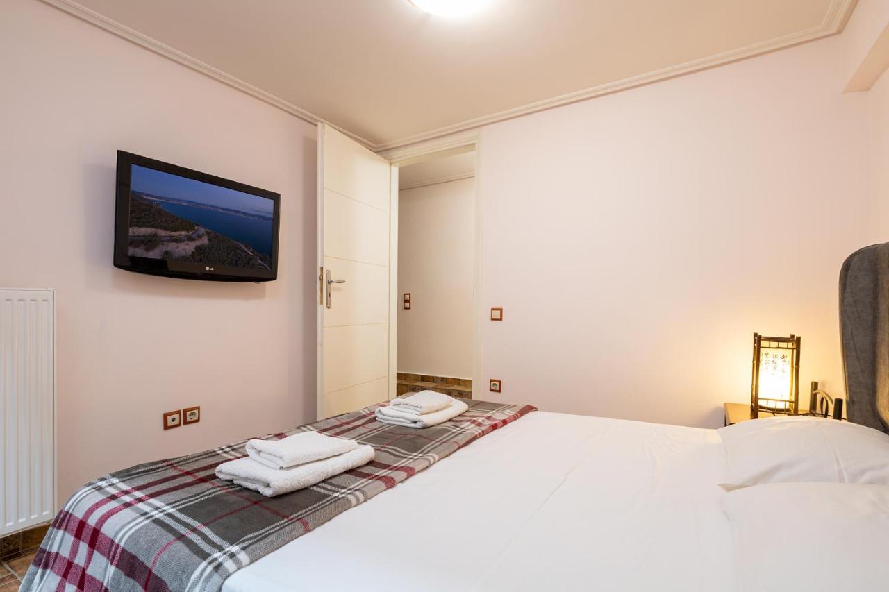 Filippos Acharnes Apartment Екстериор снимка